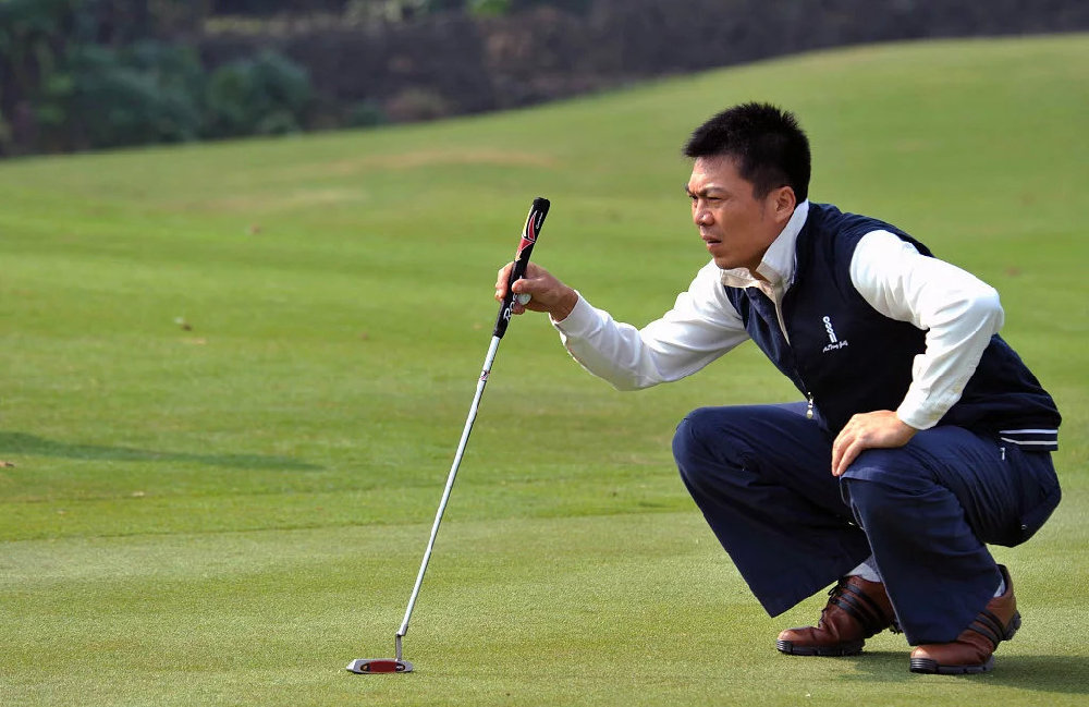 迎娶百花影后成人生赢家|直拍|江嘉良|一代天骄_新浪新闻