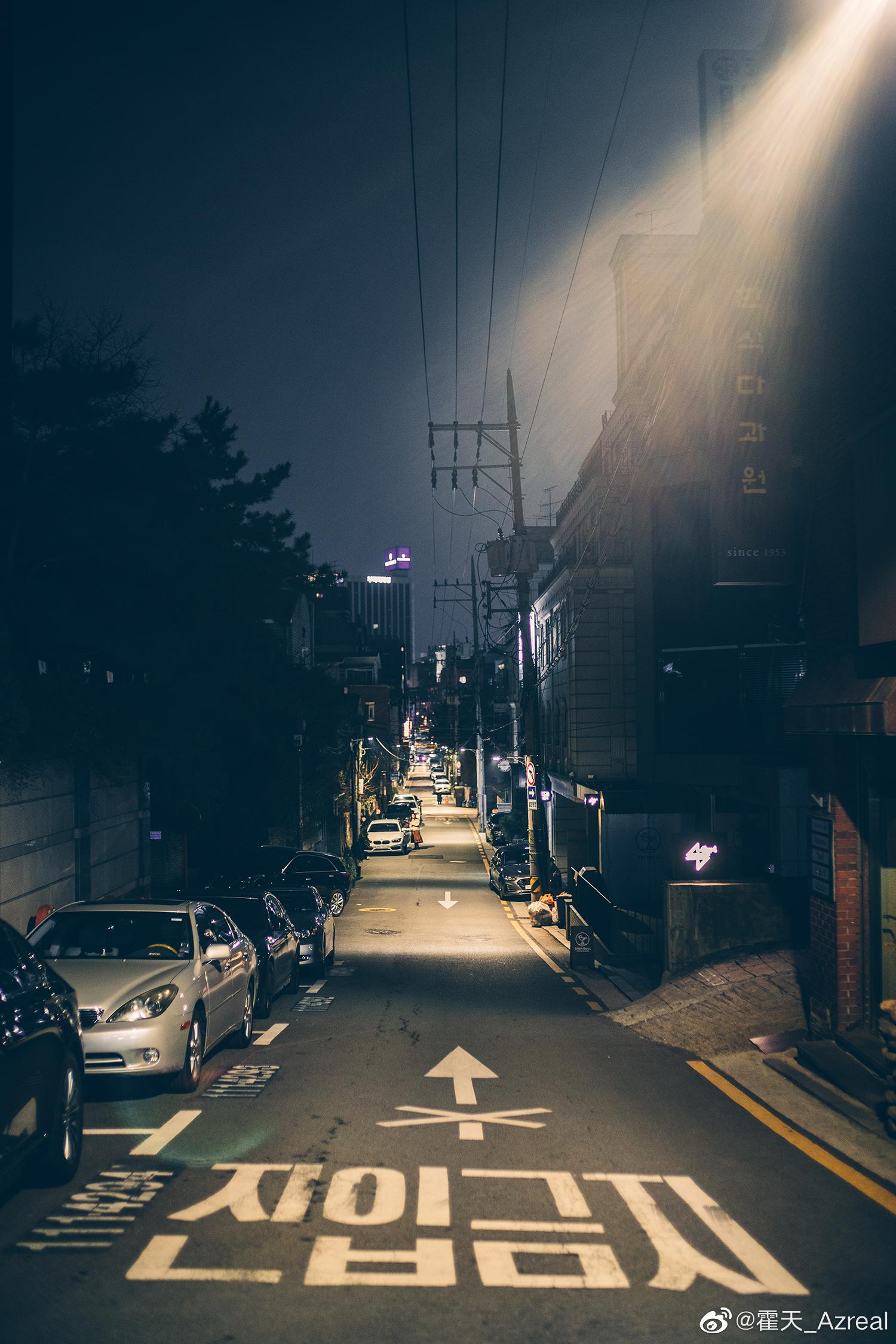 首尔晚上的街道__财经头条