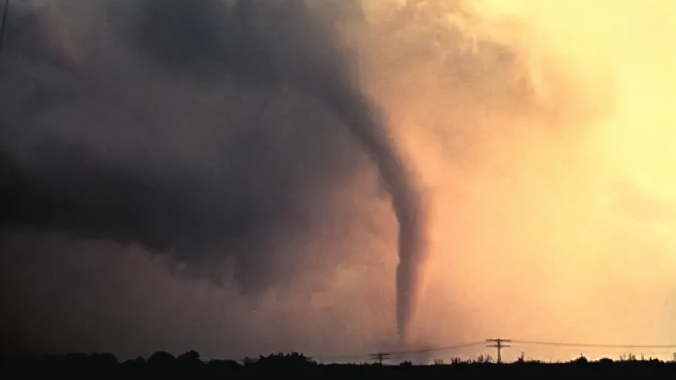 一夜之间超百人身亡！“这可能是美国史上最大灾难之一”休闲区蓝鸢梦想 - Www.slyday.coM