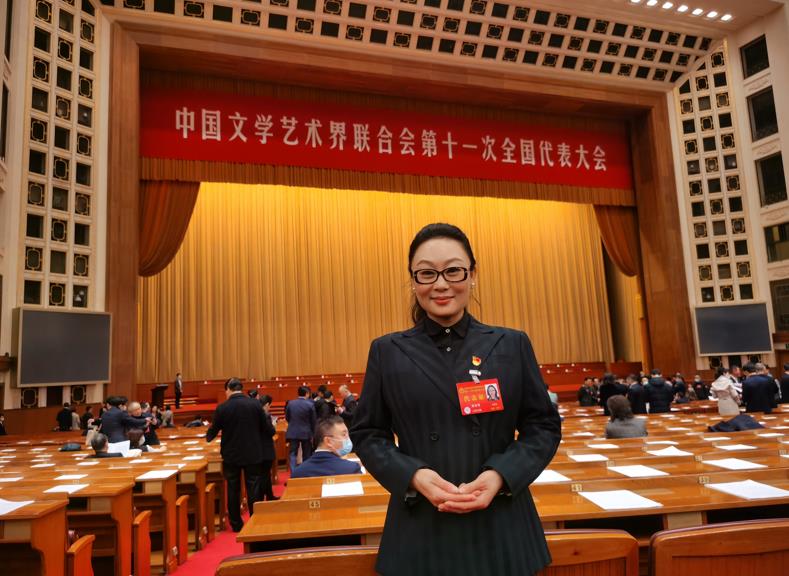 陈素琴深耕梨园唱响上党梆子新时代