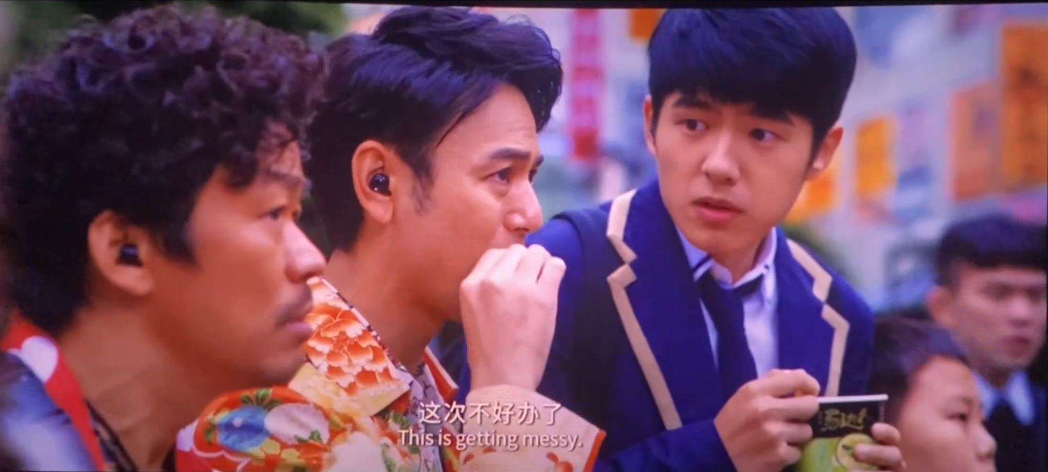 陈思诚太会赚钱唐探3广告植入多达14个7处破坏剧情逻辑