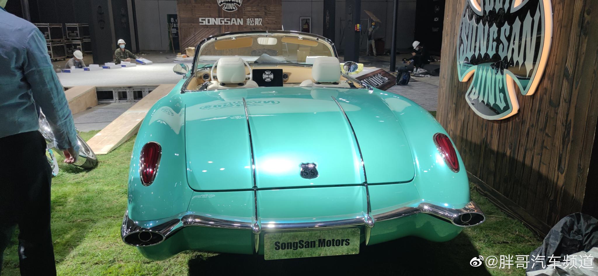 松散新古典硬顶敞篷跑车ss dolphin,这造型,这颜色