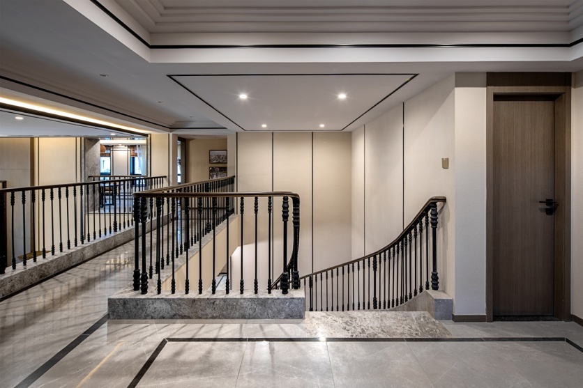 田艾灵作品:1000㎡江景别墅,上下5层大宅,打造现代风雅生活