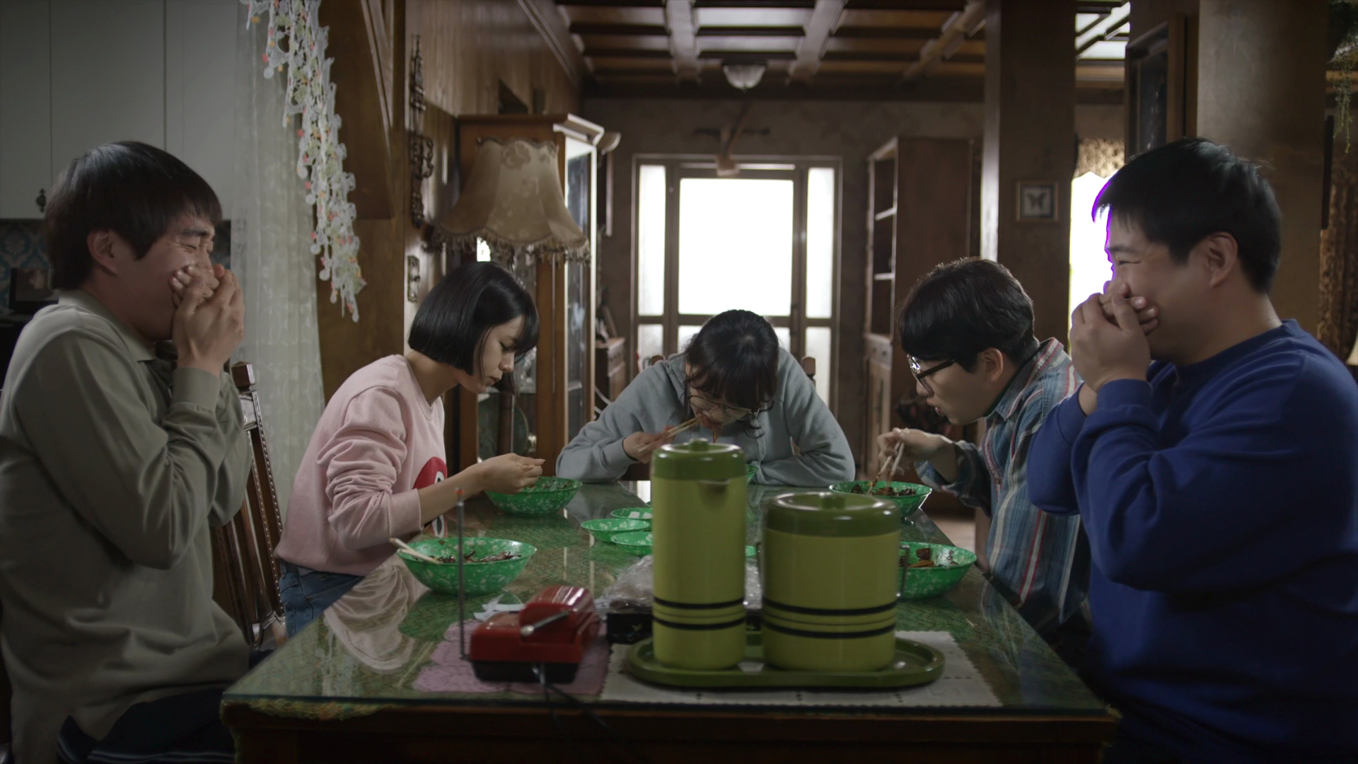 分享一组珍藏的请回答1988ipad电脑壁纸