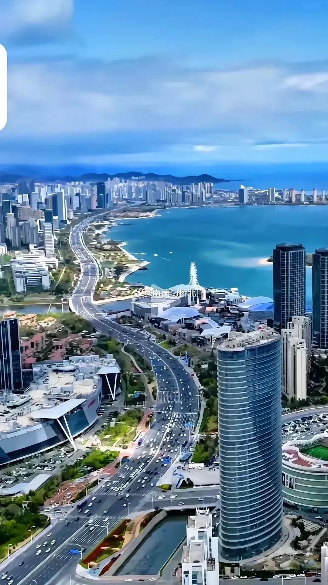 中国🇨🇳最美的海滨城市,城市建设确实不错!_新浪新闻