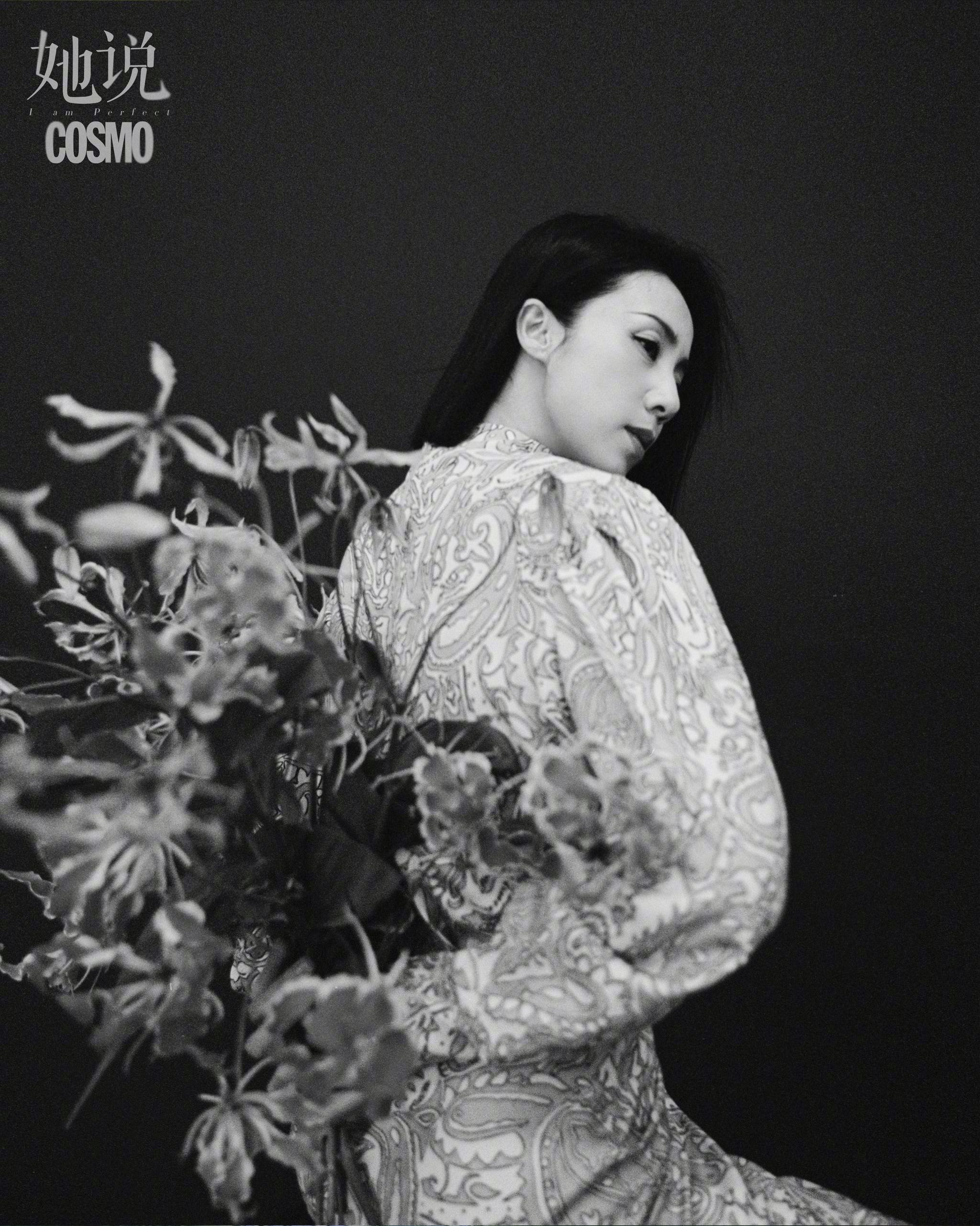 林莹摄影:述禾 @述禾策划:赵梦瑶艺人统筹:金璐总监制:于梦菡rebecca