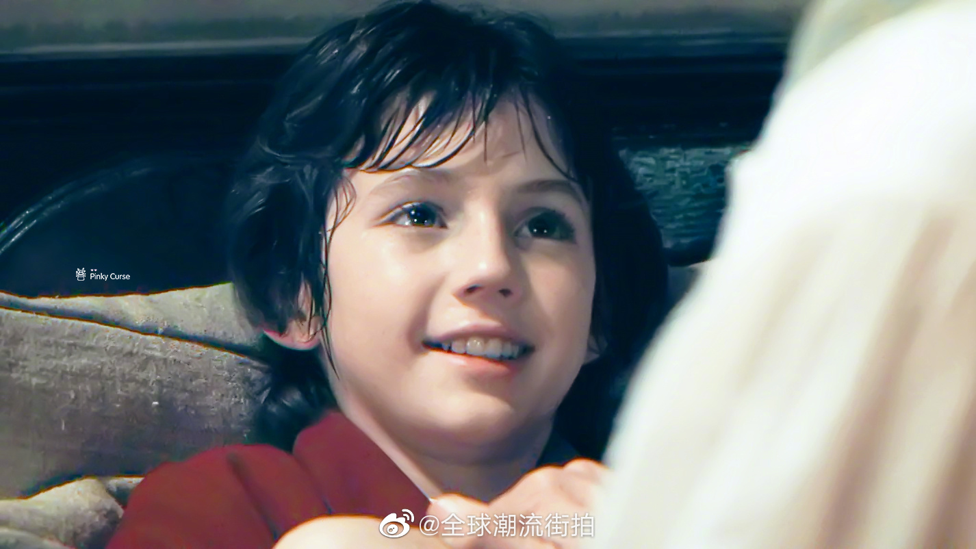 troye sivan# 戳爷小时候就是个小天使!