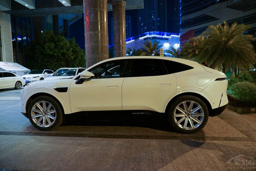 谁是自主SUV天花板？星途揽月对比阿维塔11