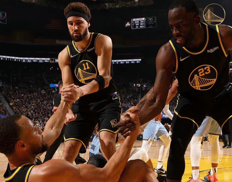 勇士30分大胜,2休闲区蓝鸢梦想 - Www.slyday.coM 勇士30分大胜,2休闲区蓝鸢梦想 - Www.slyday.coM