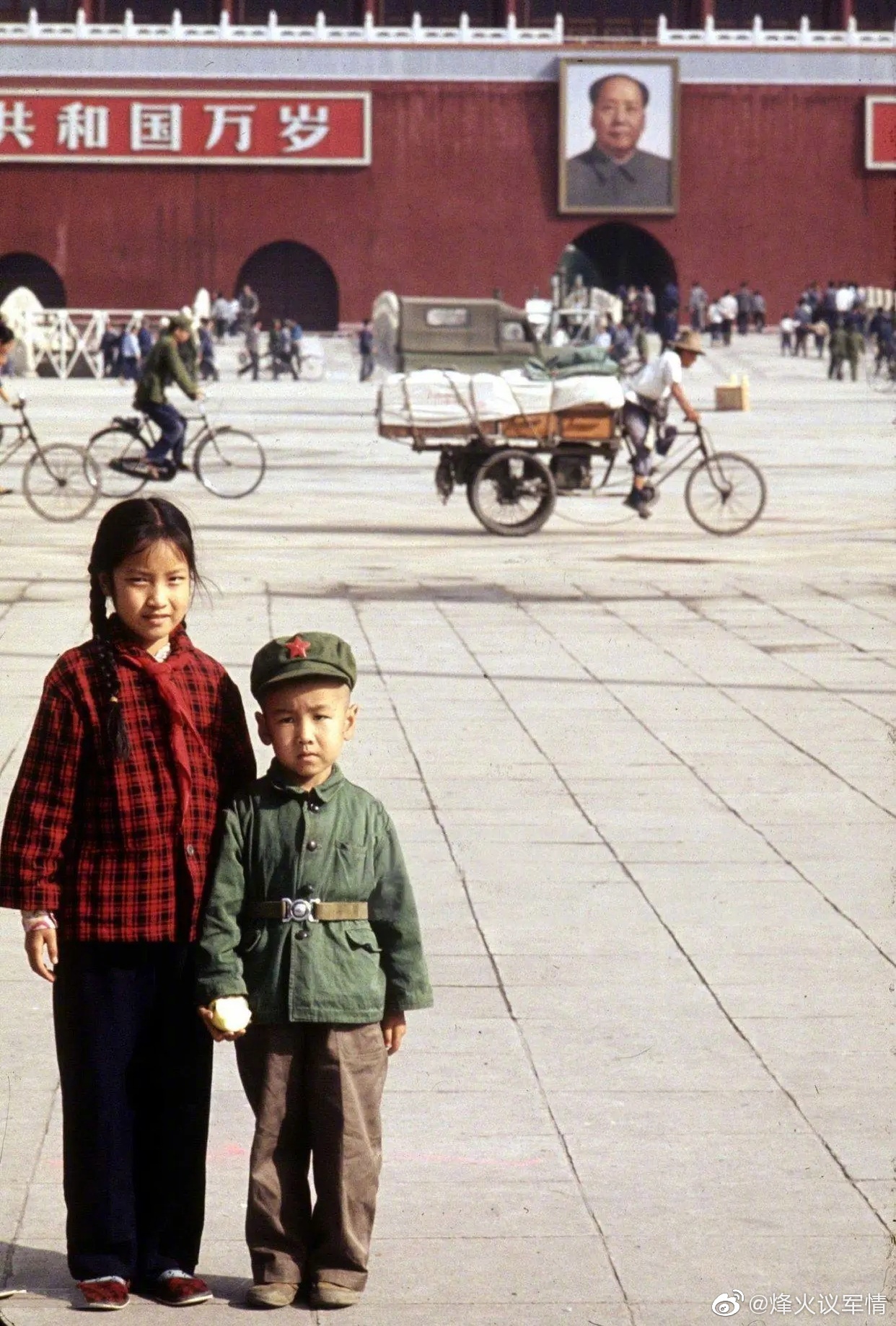上个世纪70年代的中国老照片__财经头条