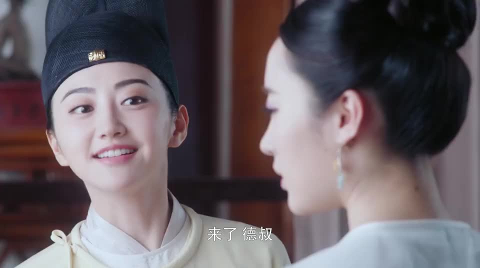 大唐荣耀德叔他们走了沈珍珠也要去慕容林致给她准备好包袱