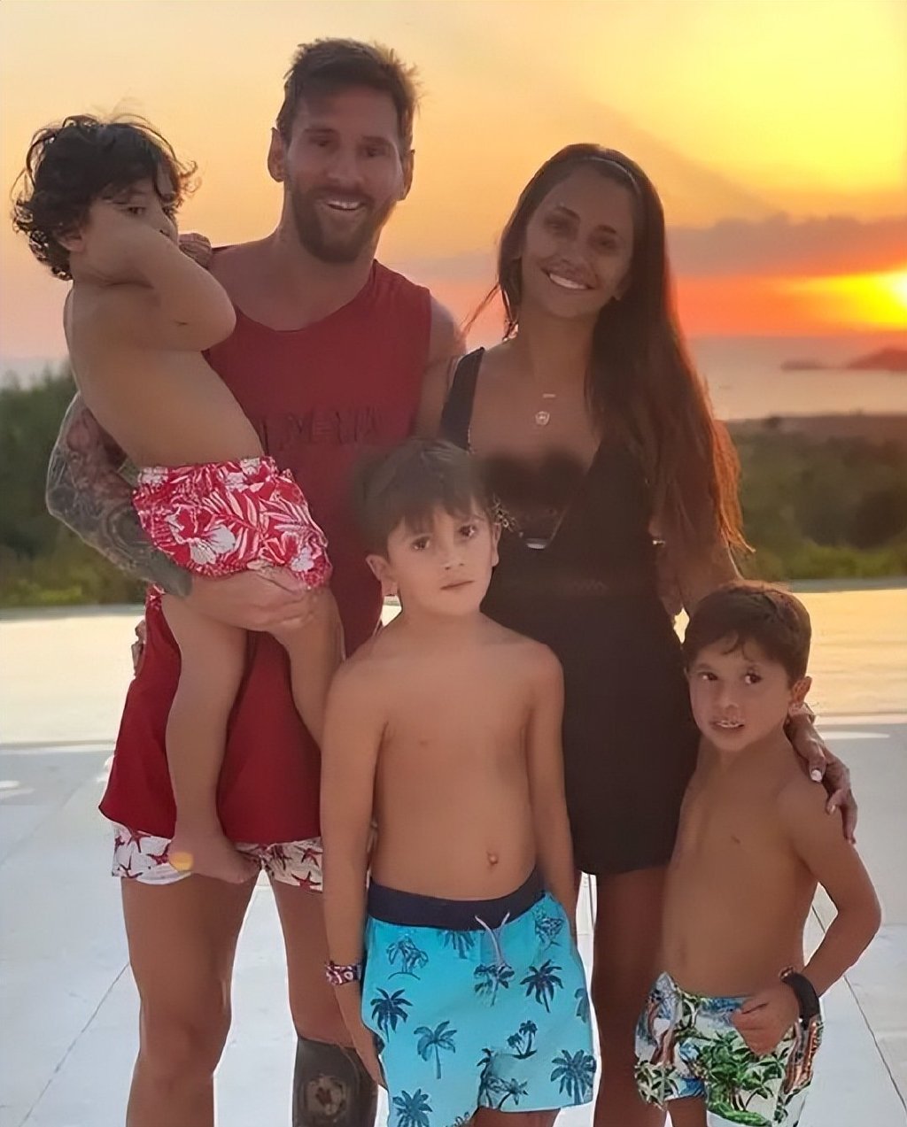 梅西专访带刺?C罗和他家庭教育真的区别很大 下一代都受影响休闲区蓝鸢梦想 - Www.slyday.coM 梅西专访带刺?C罗和他家庭教育真的区别很大 下一代都受影响休闲区蓝鸢梦想 - Www.slyday.coM