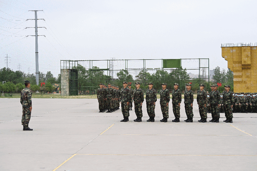 锋芒初露直击火箭军某部新兵考核现场