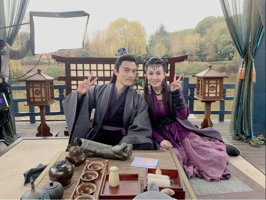 《有翡》怜蜃-胡天瑛惊艳出场,戴笑盈精彩演绎反派"