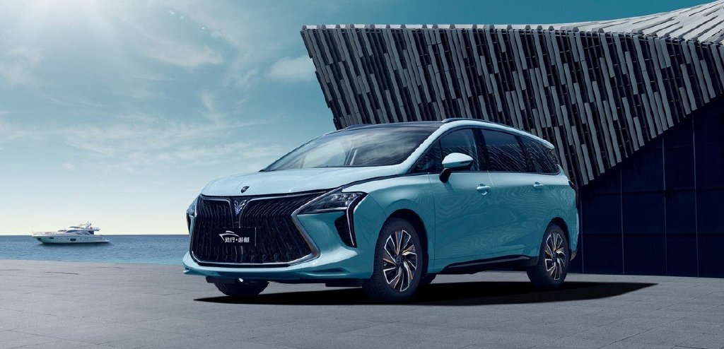 10万级家用MPV车型 东风风行游艇和广汽传祺M6对比