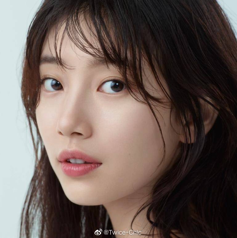 裴秀智夏日妆容画报 | 素妆怼脸特写