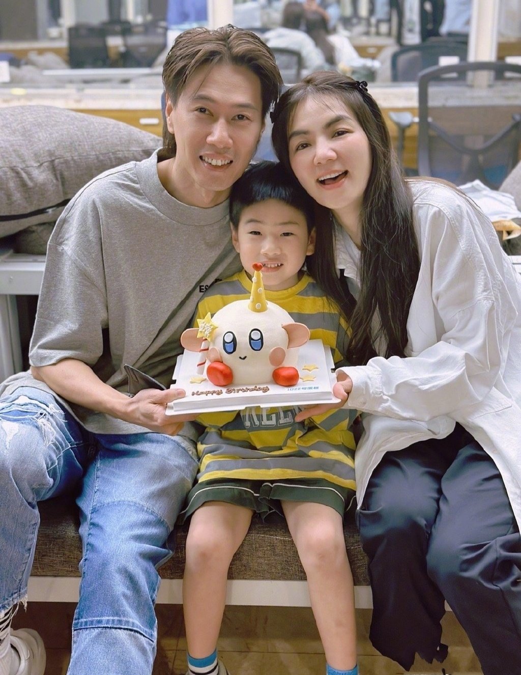 女星陈嘉桦自曝与老公开始分房睡,平常在家休息也是盖不同的棉被|陈嘉