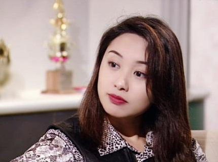 郭可盈庆50岁生日,晒一家三口照秀恩爱,女儿像老公林文龙