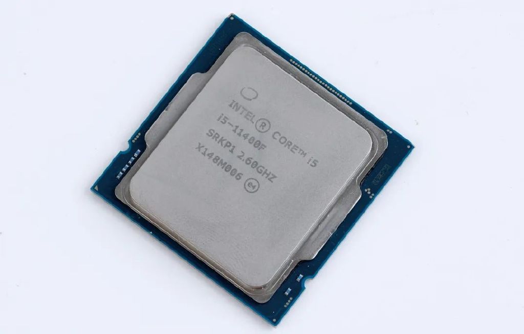 与锐龙5 5500对位的酷睿i5-11400f则属于英特尔第11代酷睿处理器,也