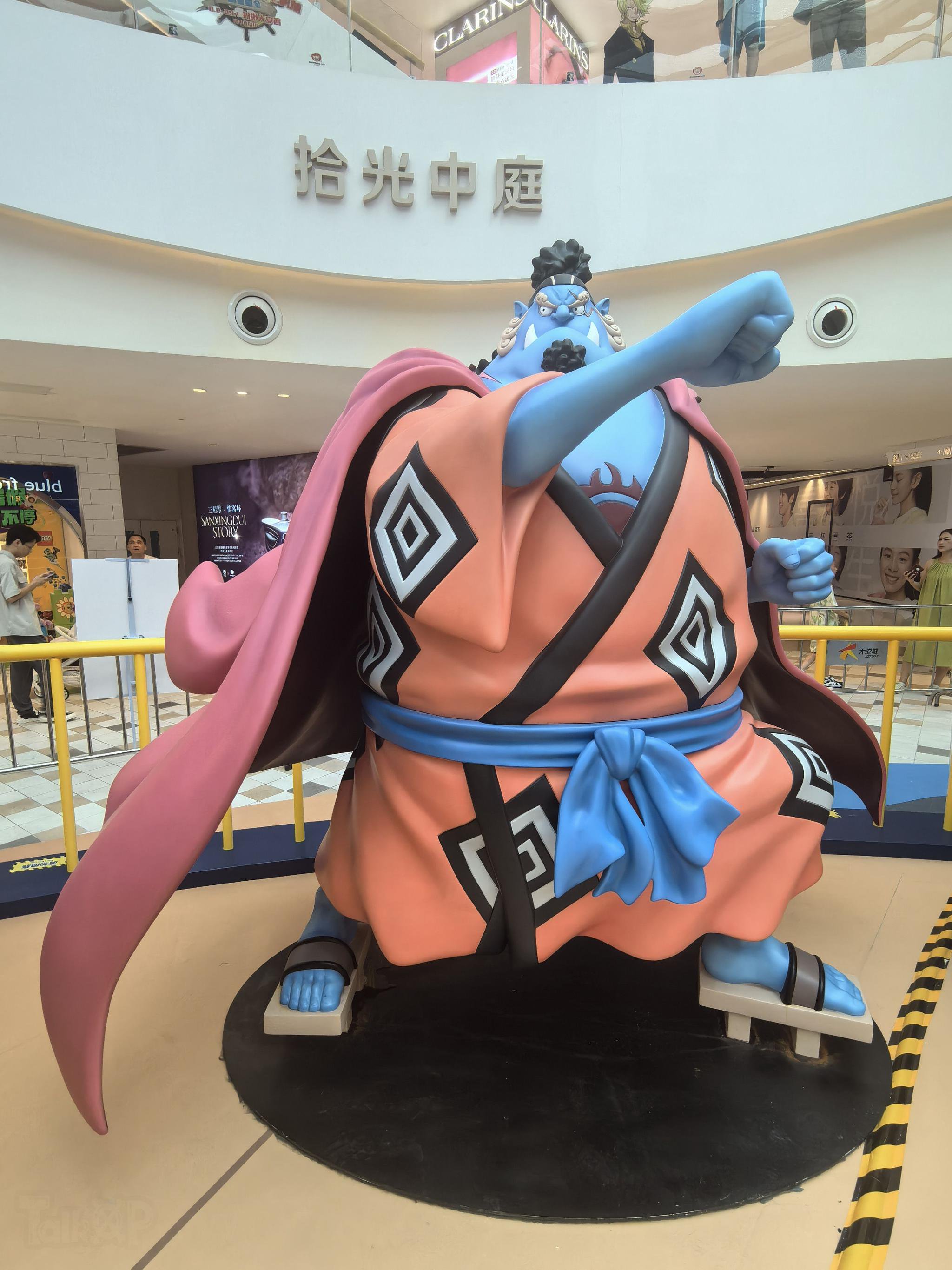 今天7月20日西安航海王动画25周年特展开展现场照片来自talkop西安群