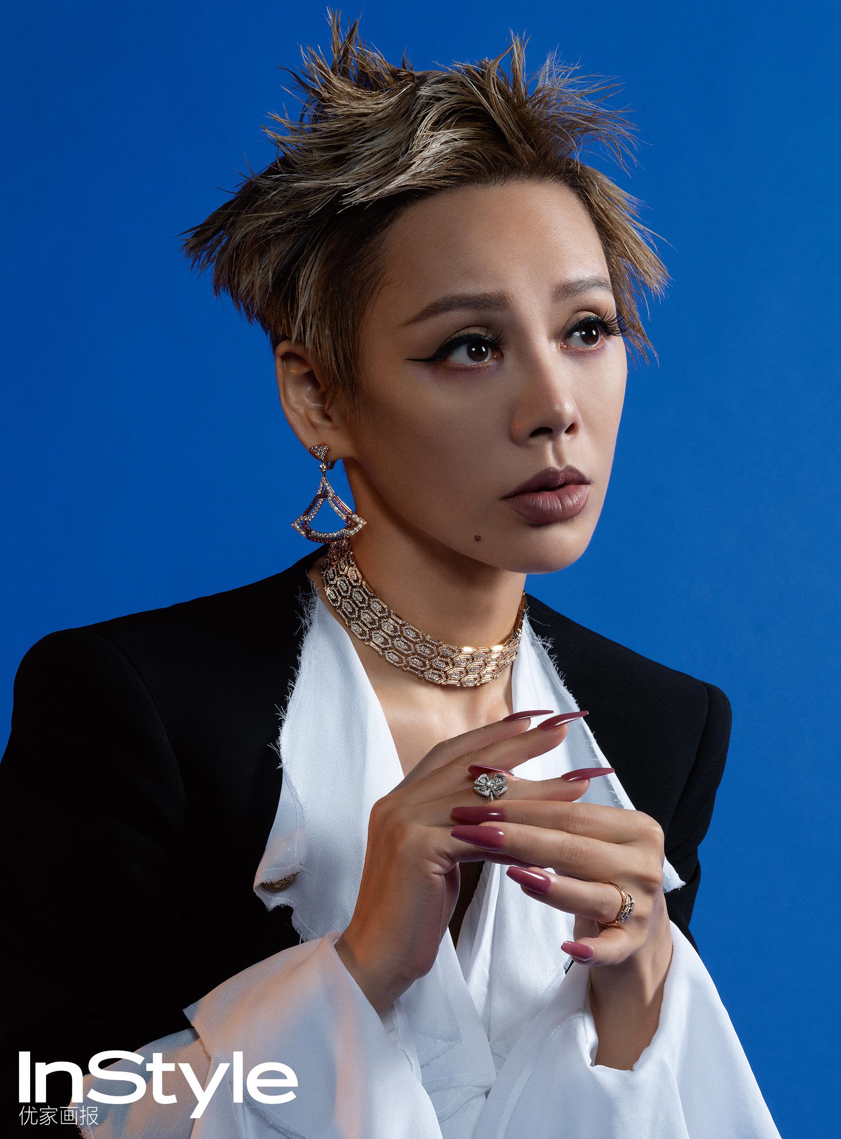 欢娱影视演员@宁静 全新演绎《instyle优家画报》封面大片