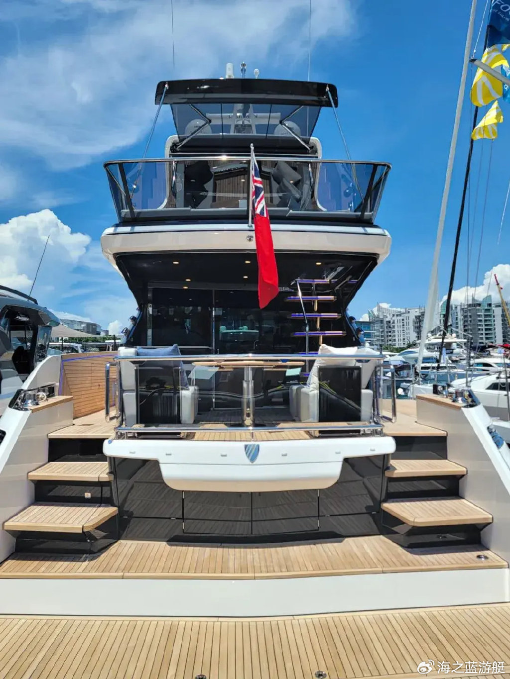 菲尔兰squadron 58:全新豪华飞桥游艇亚洲首秀