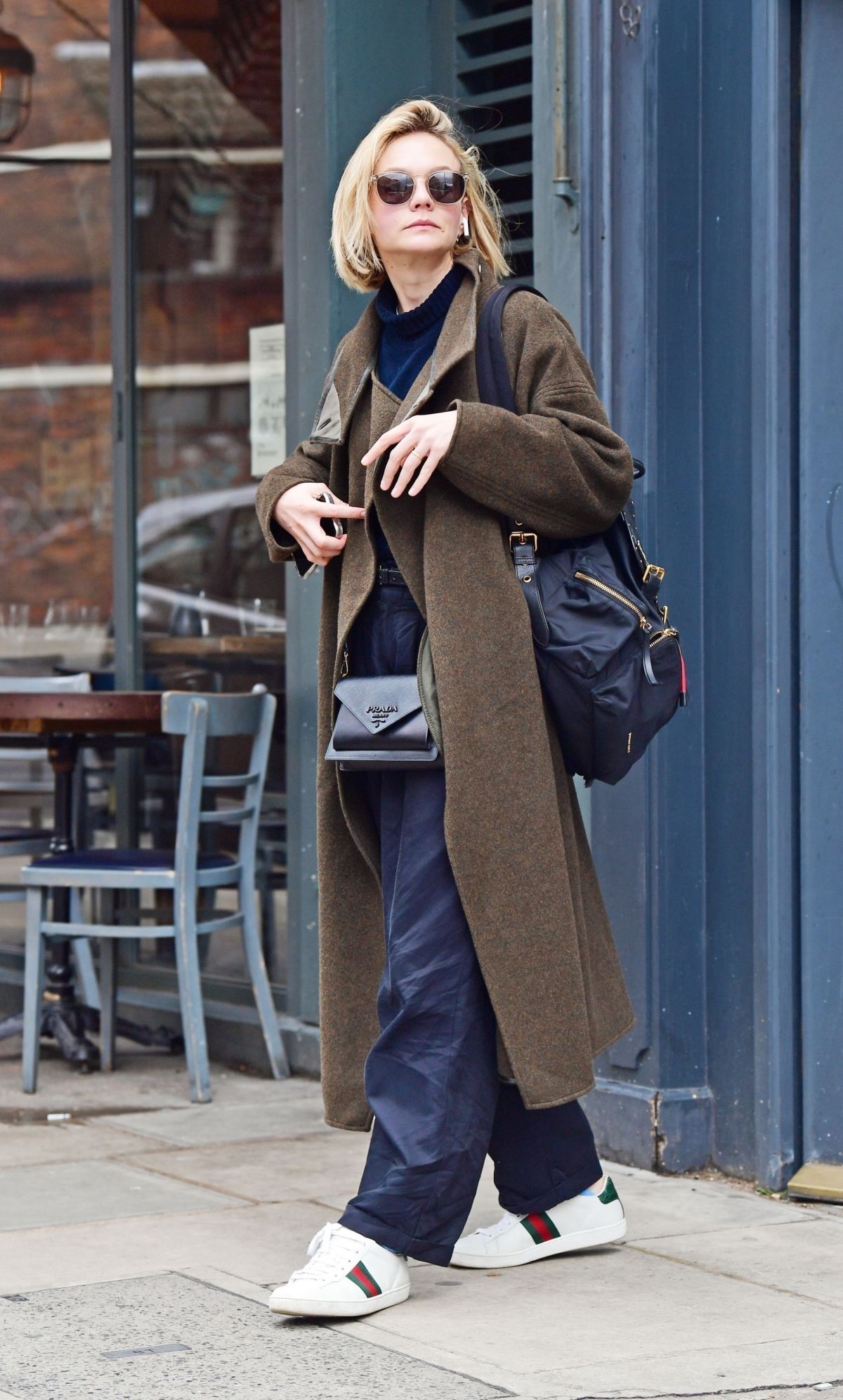 英国女演员凯瑞穆丽根careymulligan伦敦诺丁山街拍