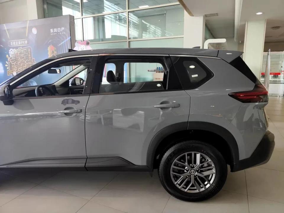 探店全新奇骏两驱版车型日系一哥稳住了