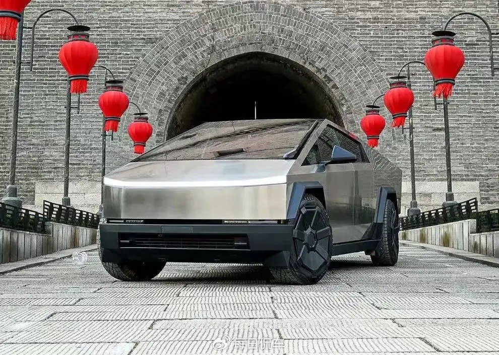 特斯拉赛博越野旅行车国内首秀一台近乎全能的车