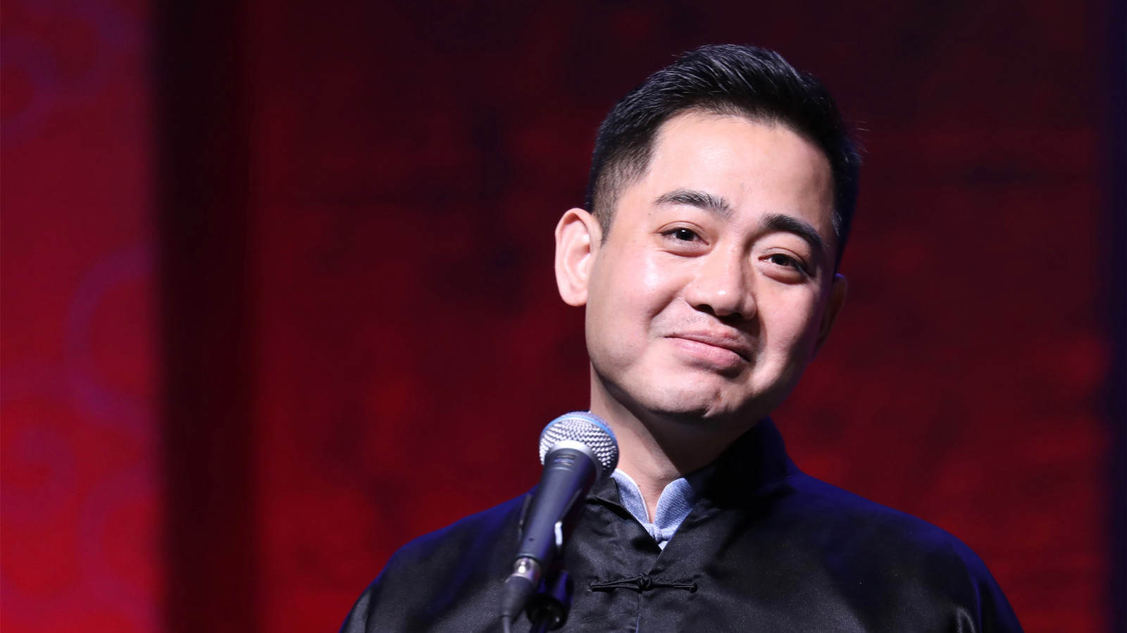 德云社绝版扒马褂问世郭德纲于谦被逼疯孔云龙一战成名