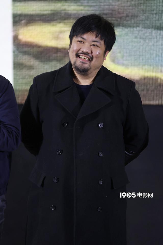 薇娅带货《我们是第一书记》主创分享创作初衷休闲区蓝鸢梦想 - Www.slyday.coM