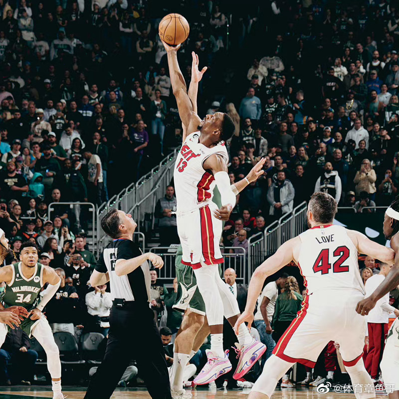 热火完成黑八，成为NBA历史第六支完成黑八的球队！__财经头条