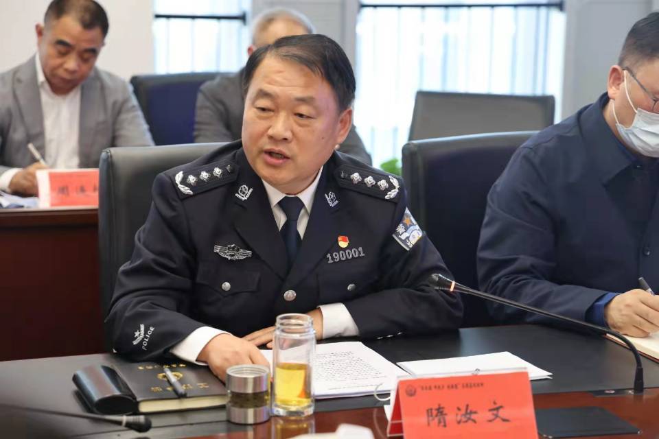 青岛公安"学李涌,听民声,创满意"在线恳谈活动启动