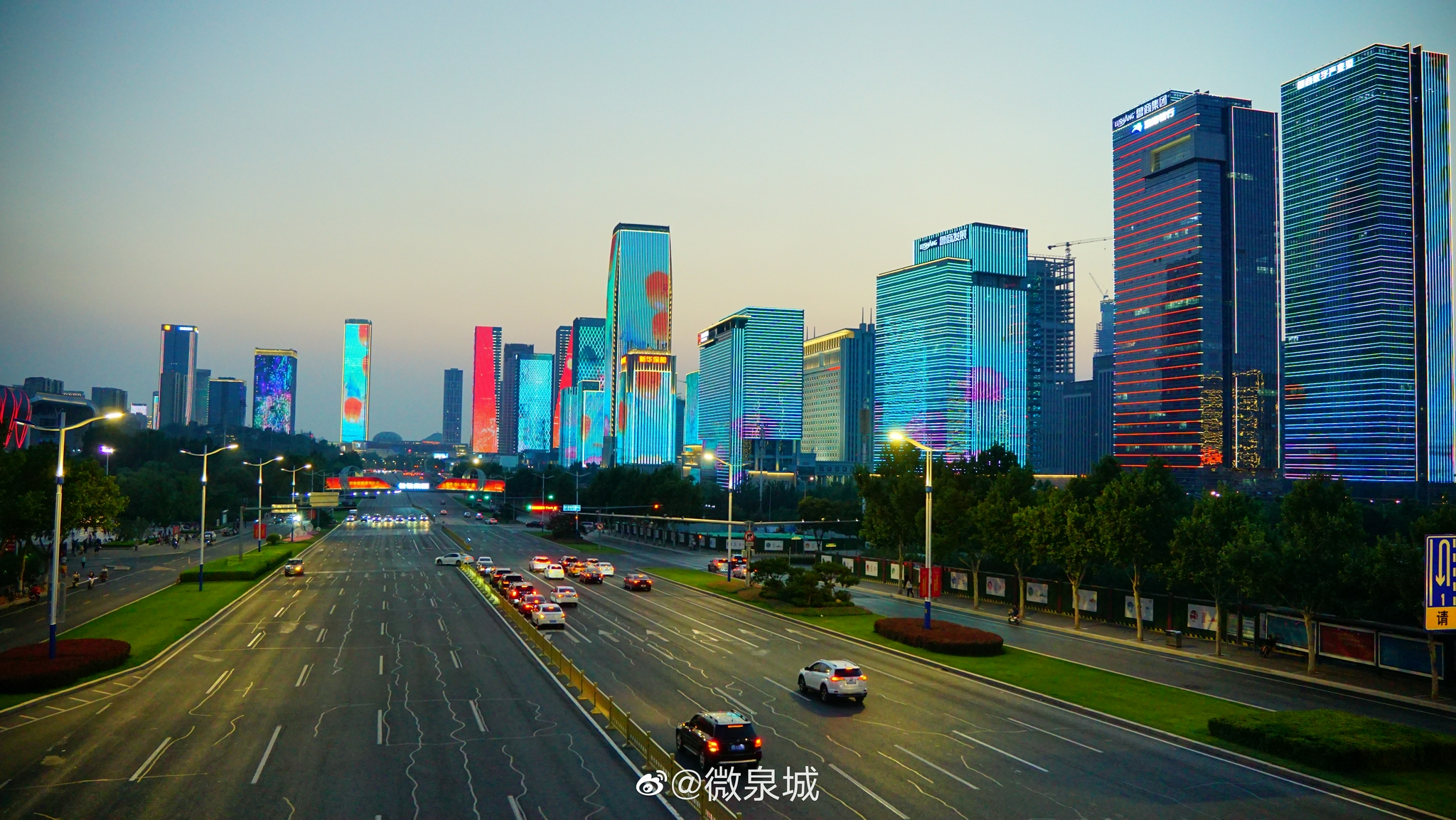 纵观整条经十路就汉峪金谷比较拉跨