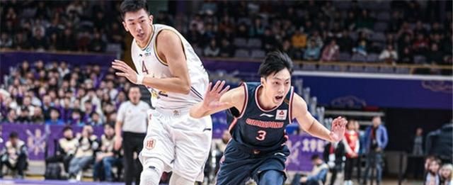 万圣伟,曾繁日,徐杰和胡明轩,谁能成为中国男篮未来核心?