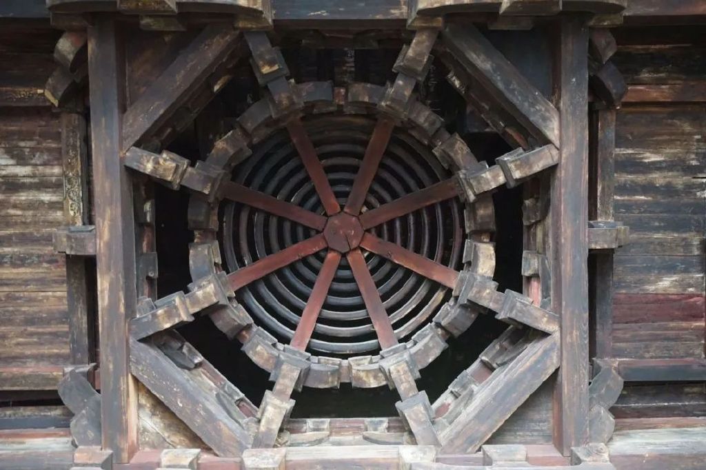 什么是藻井？中国藻井发展小史