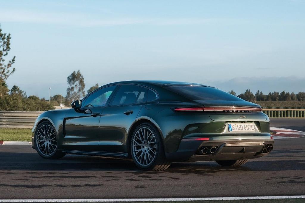 1288万元起保时捷全新panameraehybrid售价公布