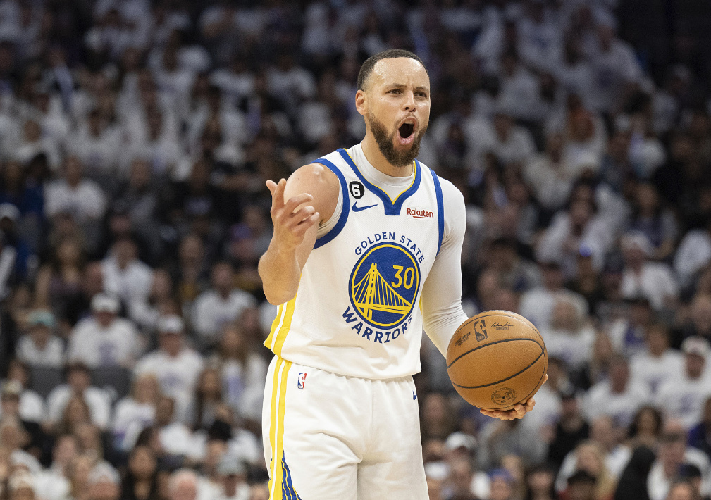 末节4中0丢反超三分 威金斯完成指标就划水?