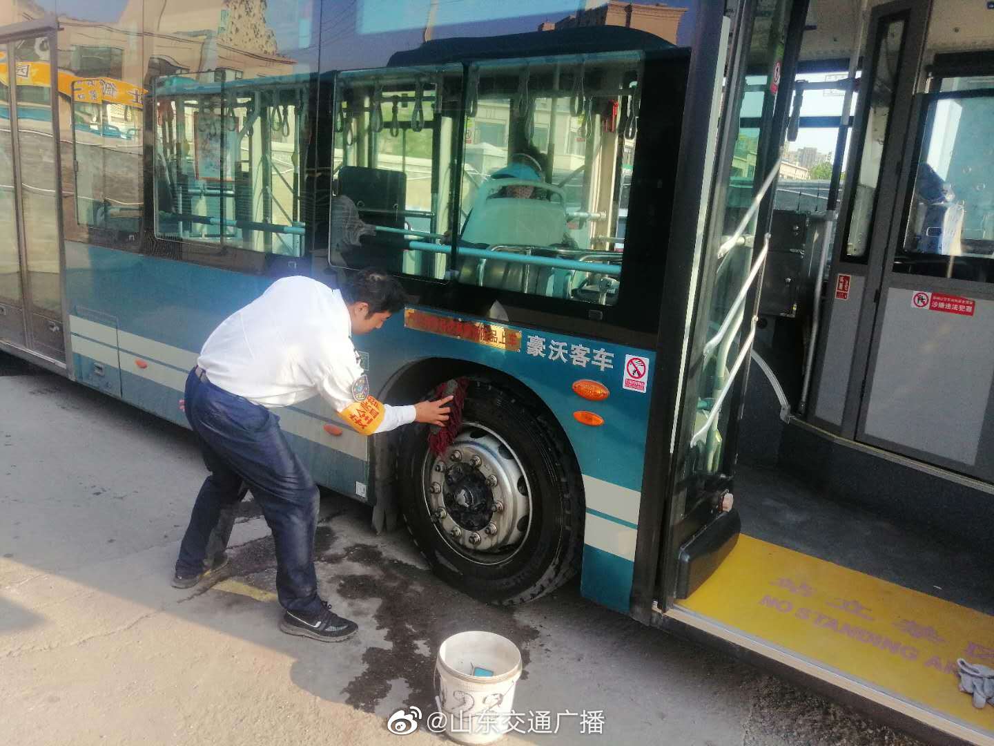 坚守岗位为乘客保驾护航——记济南公交集团南部公司k41驾驶员刘传成