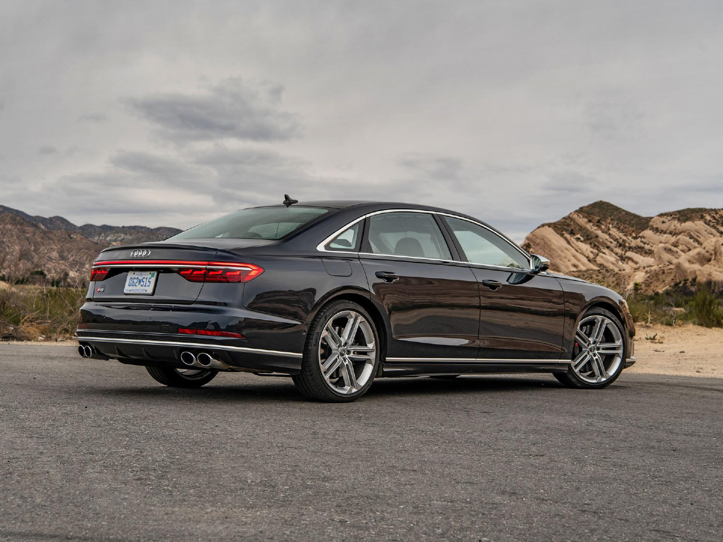 全新奥迪s8l正式国内上市,指导售价为207.68万元