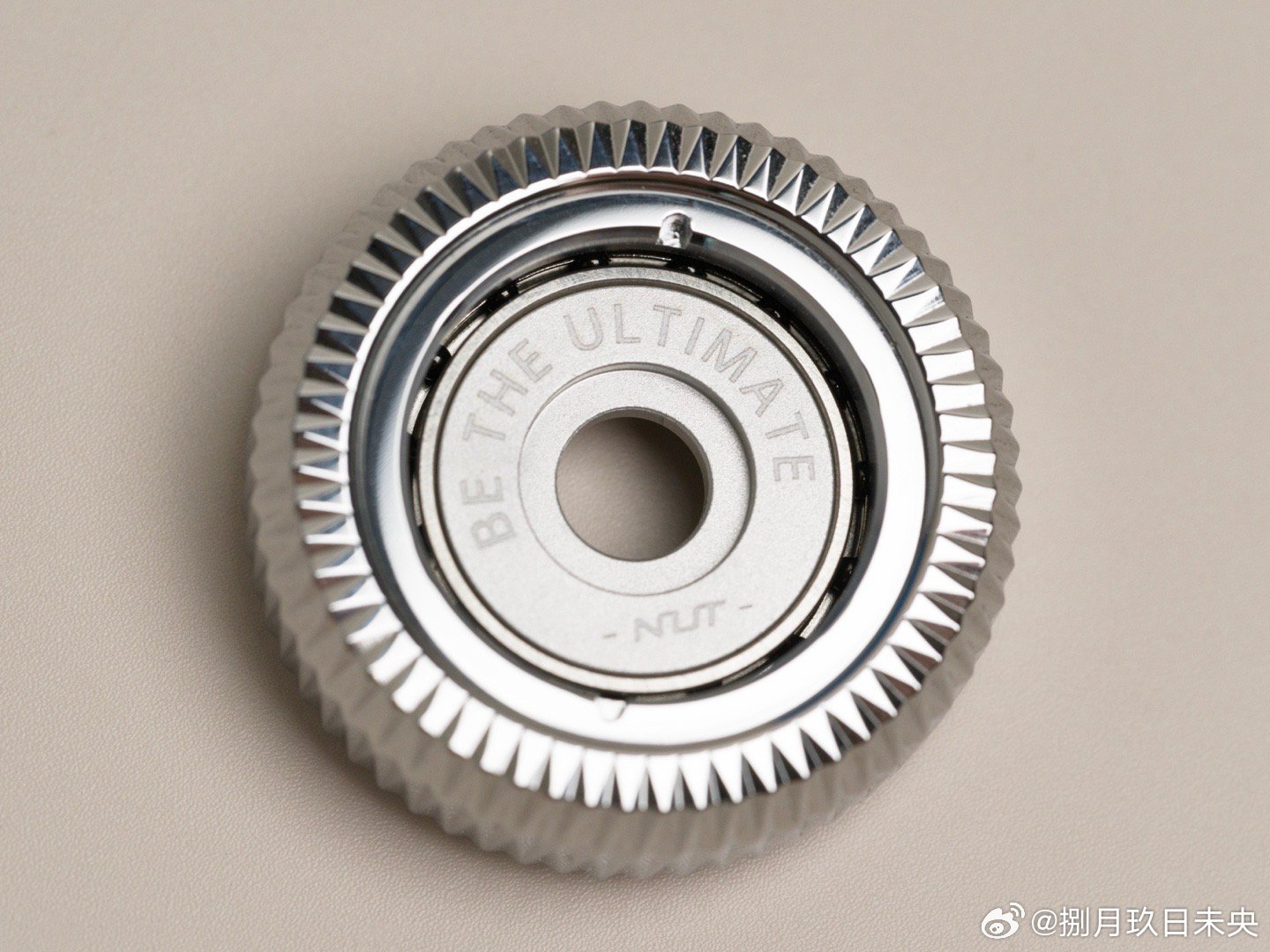 极简开箱|akuser 指尖陀螺 灵感源自于 srb 3000 氮化硅珠轴承结构 5