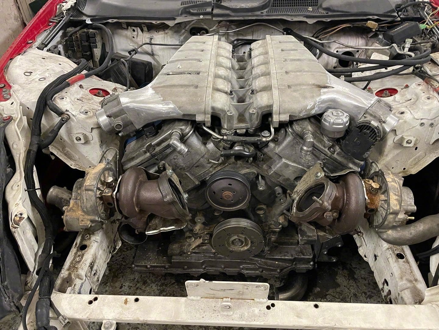 改装宾利12缸发动机的350z