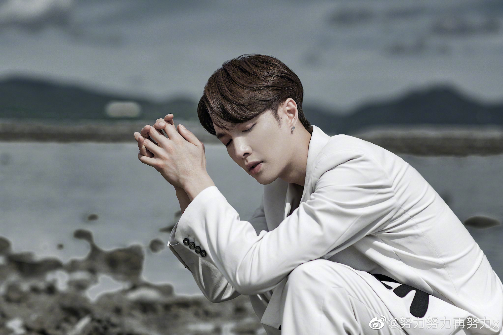 张艺兴上榜tumblr2020年solo艺人话题榜