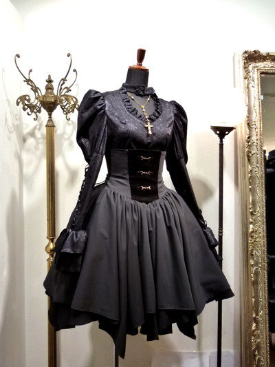 哥特风服饰绘制参考