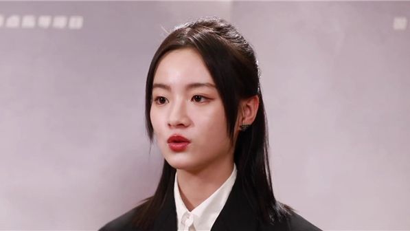 专访超越主演李庚希1月10日16日周票房产出462亿元