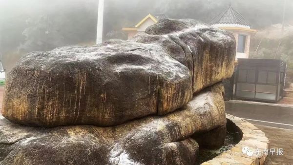 刚刚！泉州下雪了！休闲区蓝鸢梦想 - Www.slyday.coM