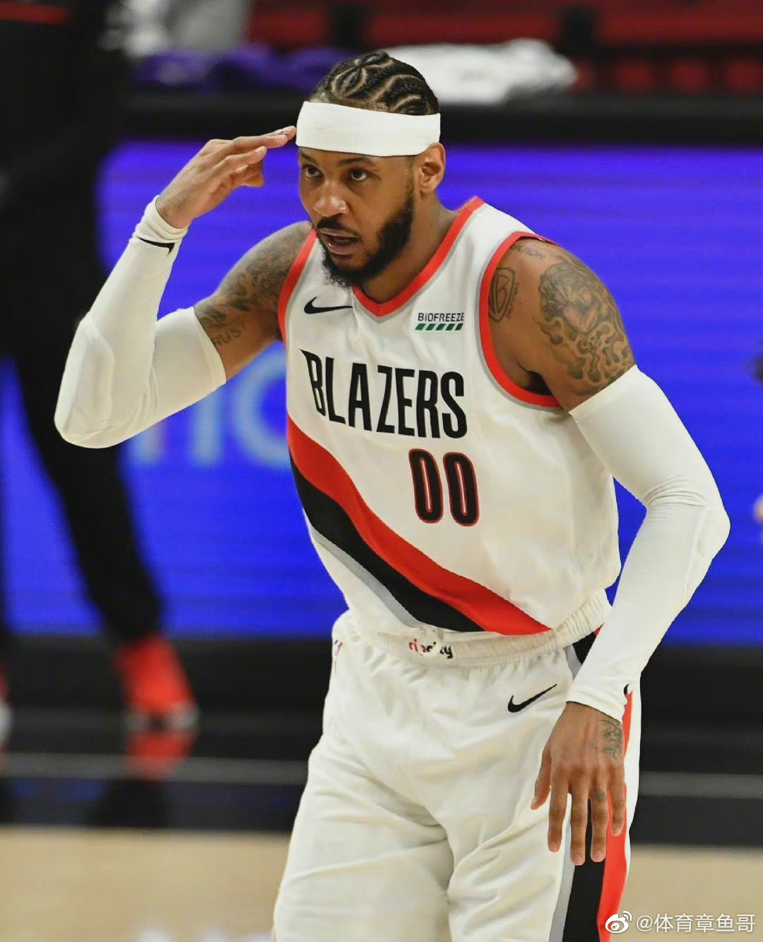 安东尼·戴维斯如何统治内线