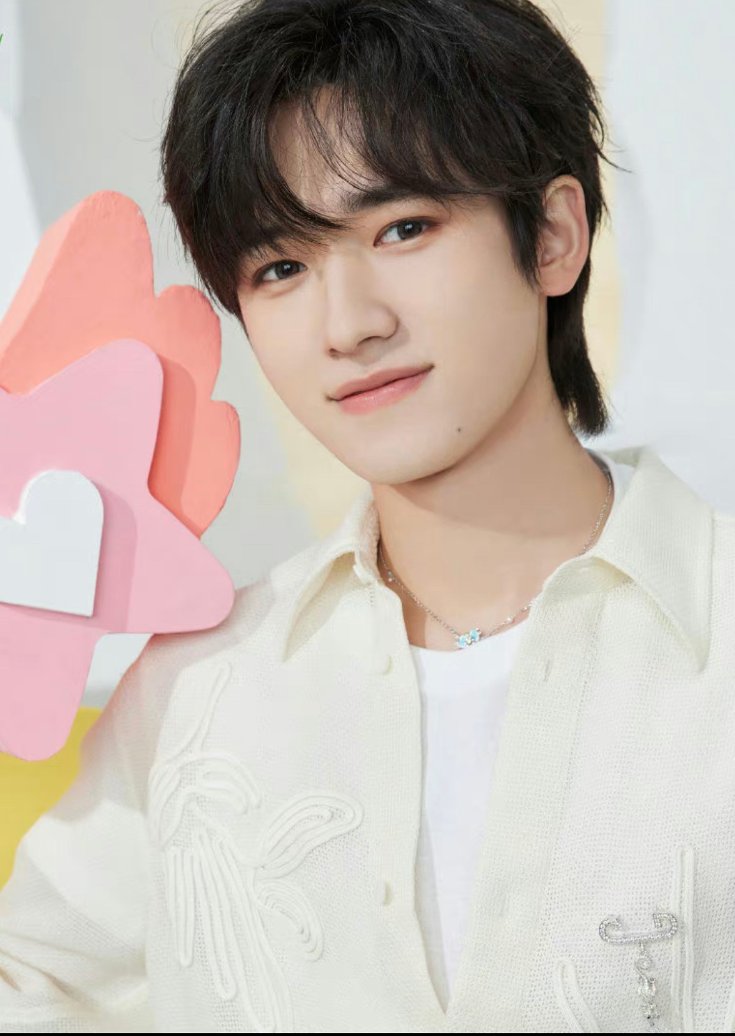 宋亚轩歪头笑太太太可爱了吧