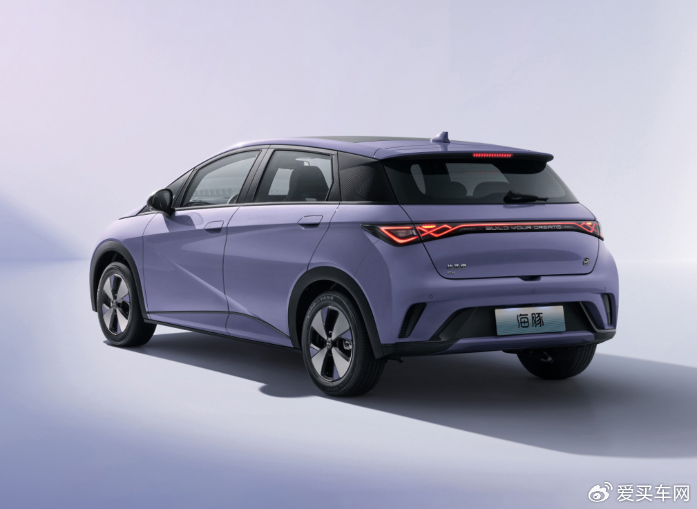 10万出头买辆精致代步小车，云朵 海豚