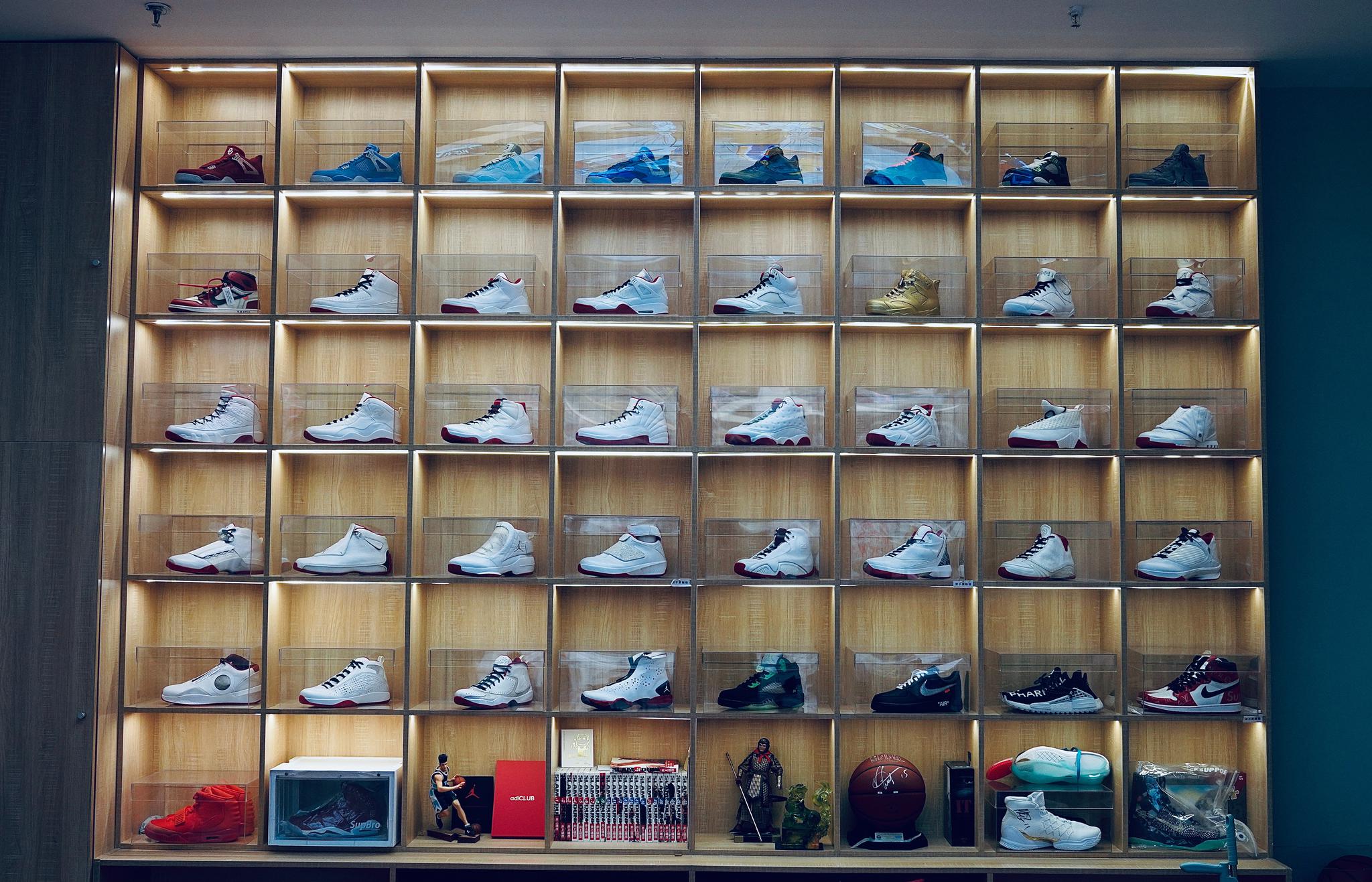 隔壁老王心动哪一双:@carterwang卡特王